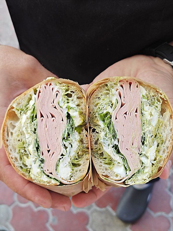 Сэндвич с мортаделлой