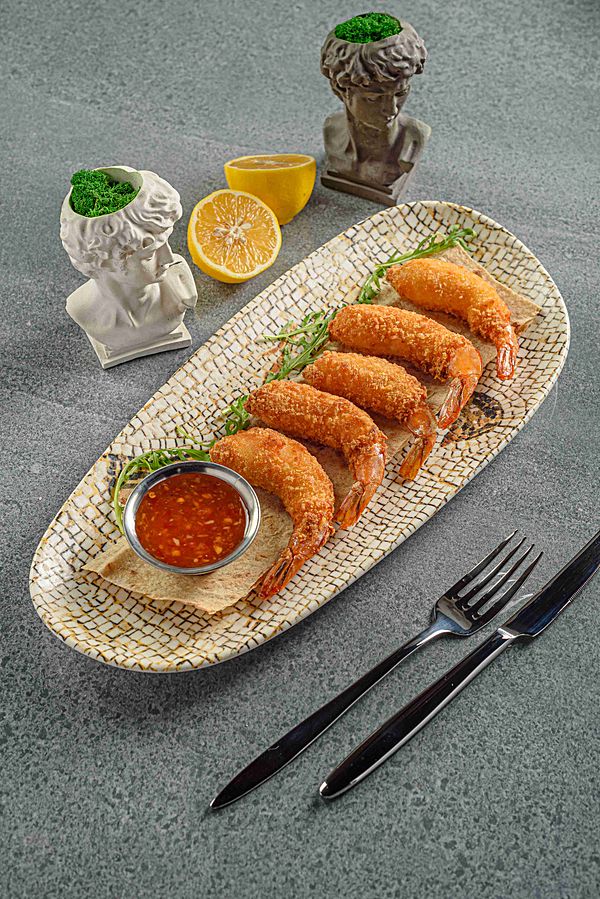 Креветки темпура с соусом сладкий чили