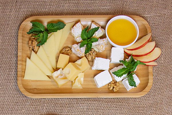 Сырная тарелка