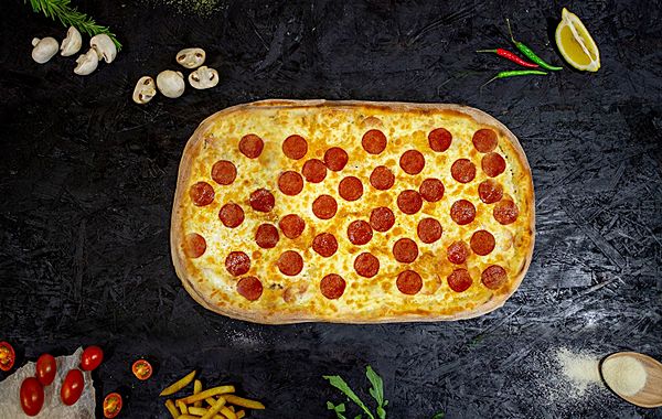 Пепперони полметра