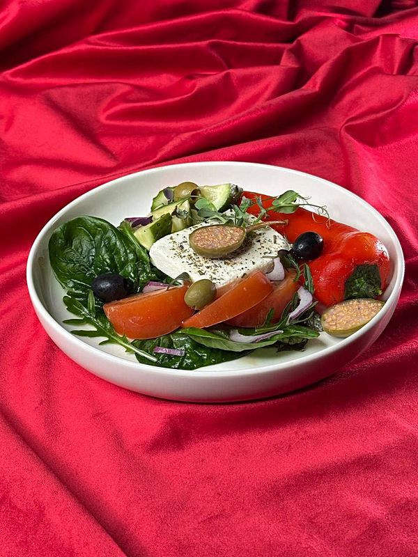 Салат греческий