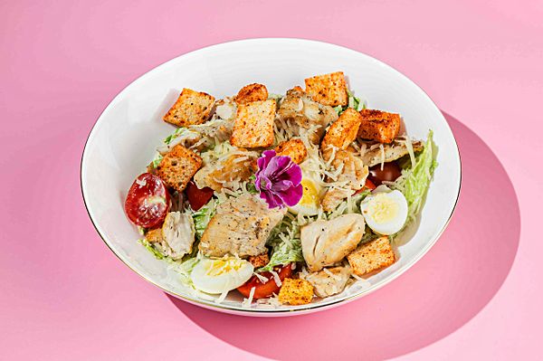 Цезарь с курицей