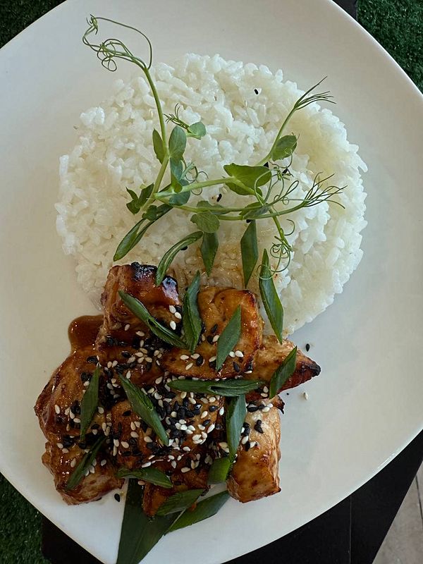 Острая курица терияке с рисом