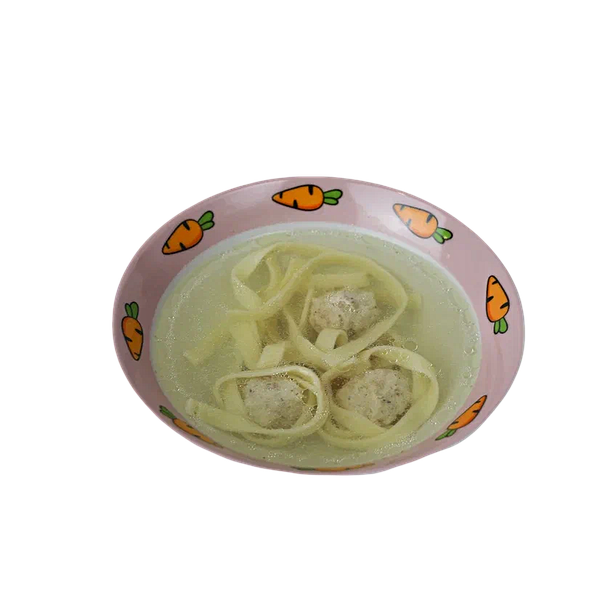 Куриный бульон с фрикадельками и лапшой