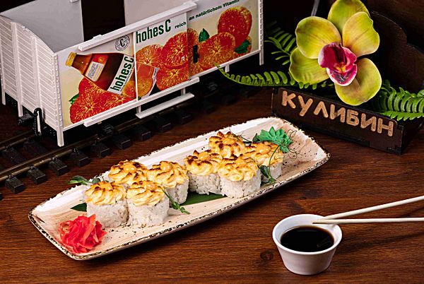 Ролл запеченый спайси с крабом