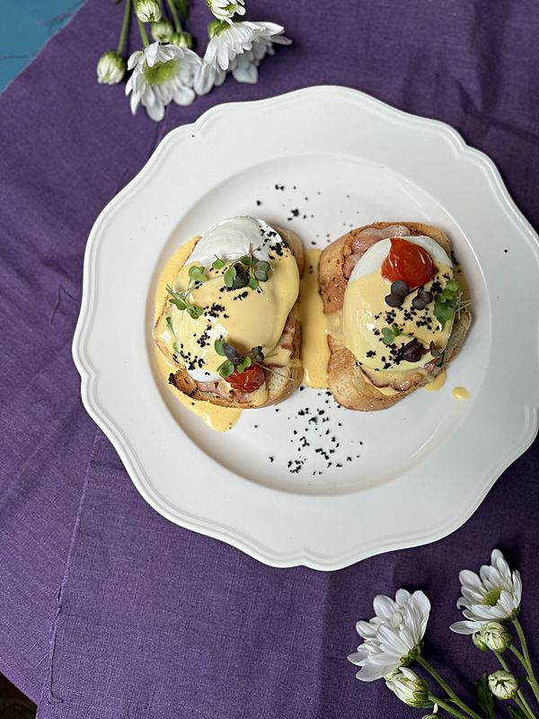 Яйца Беннедикт