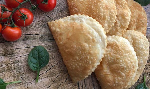 Чир-чир с мясом и сыром