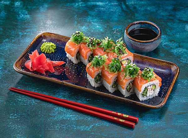 Ролл с чукой