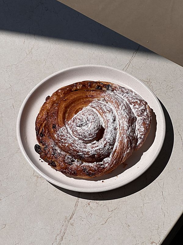 Улитка с изюмом