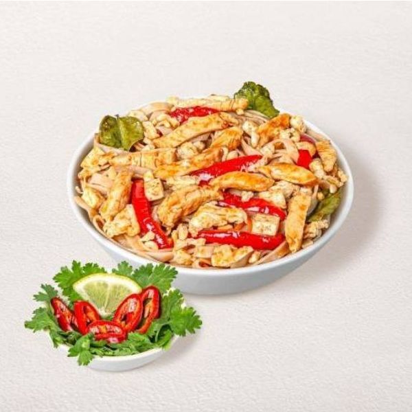 Пад тай с цыплёнком