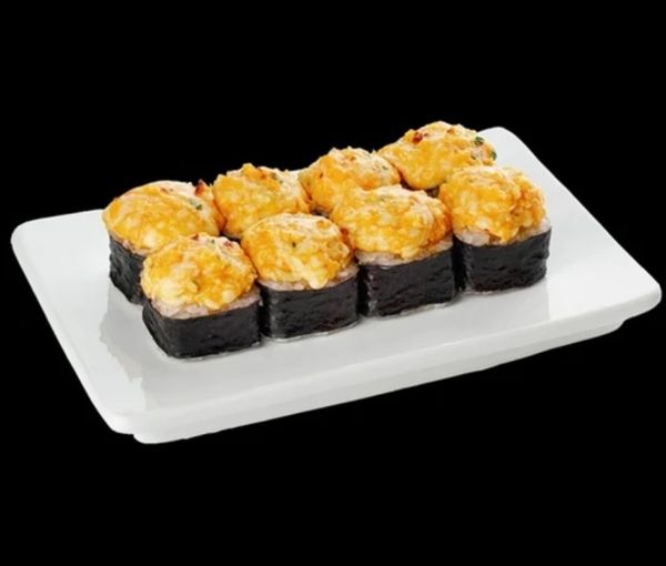 Запеченный ролл со снежным крабом