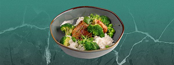 Куриная грудка с брокколи