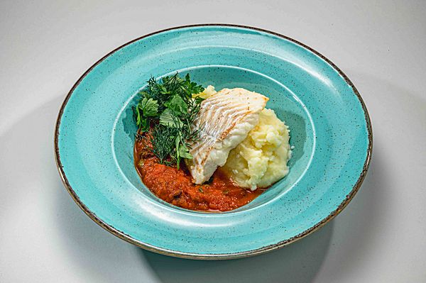 Филе трески под соусом путонеско