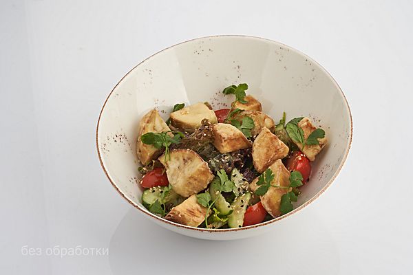 Азиатский салат с баклажаном