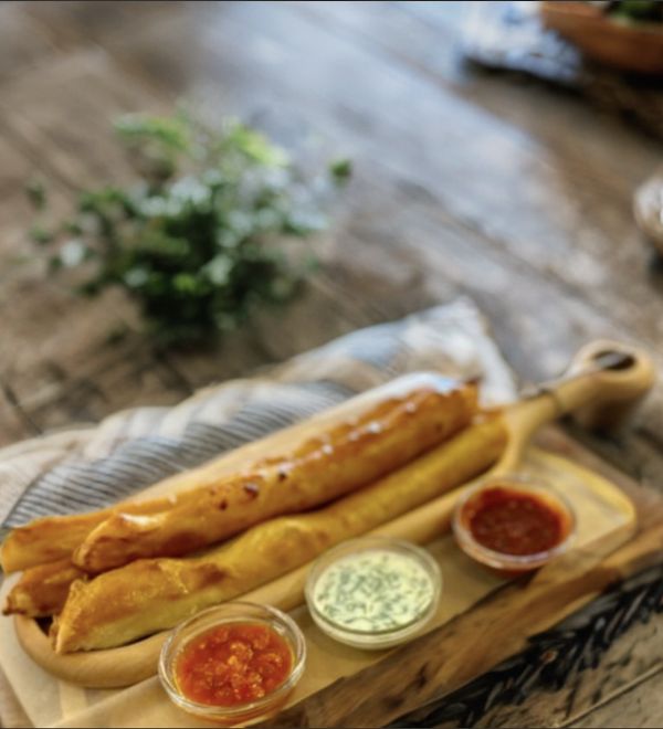 Газыри с сыром+ мацони, сацебели, аджика