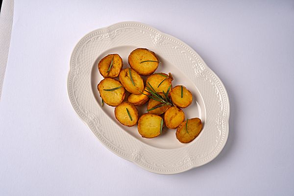 Картофель стоун с розмарином