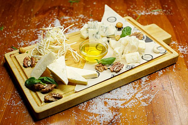 Сыр сулугуни копченый