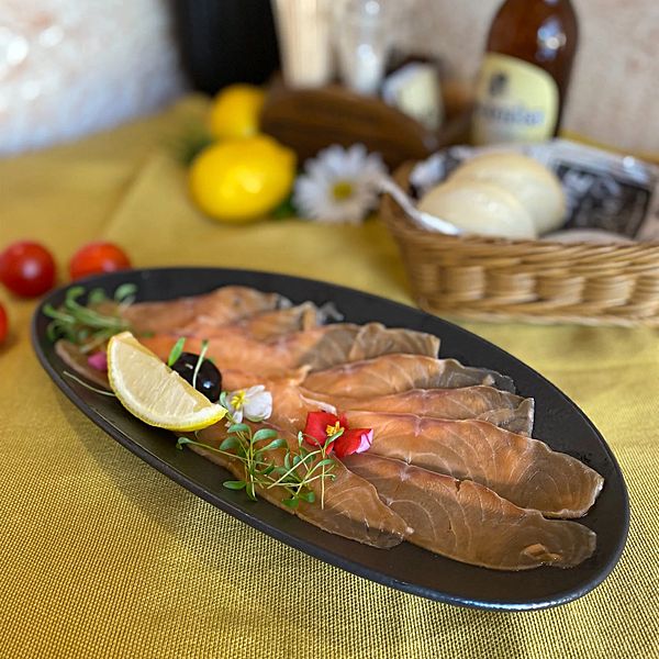 Лосось слабосоленый