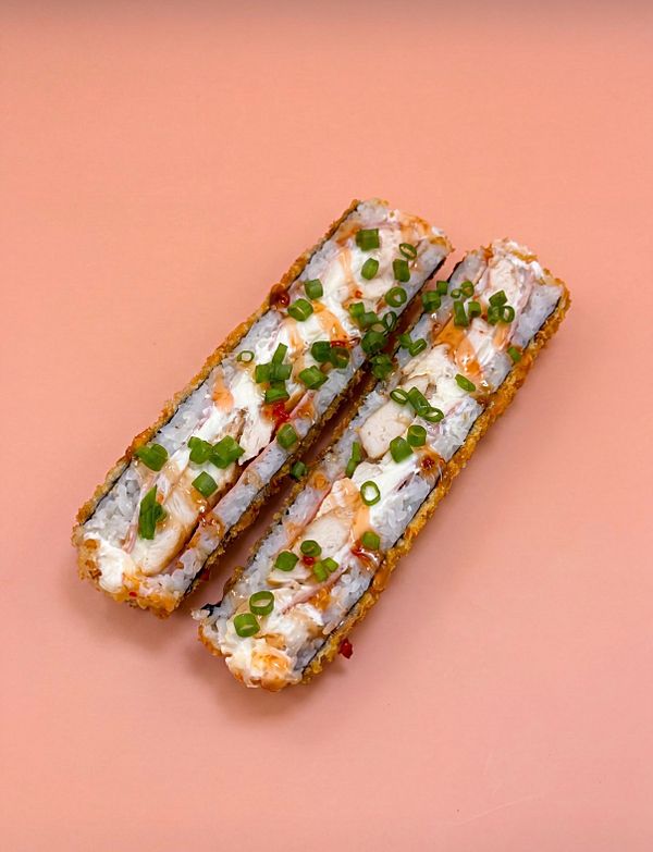 Ролл-дог с курицей и беконом