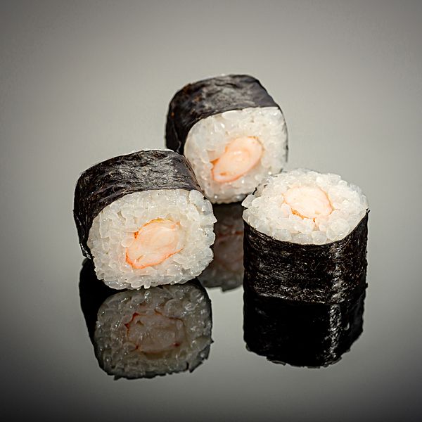 Маки с креветкой