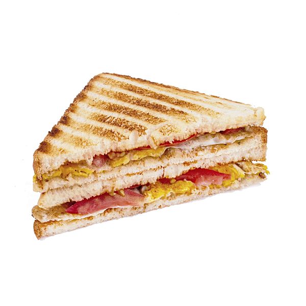 Сэндвич скрэмбл с помидором