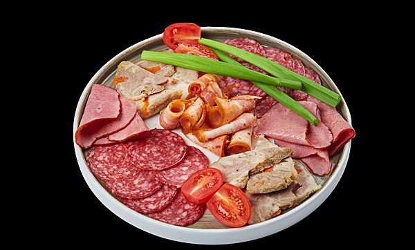 Мясная тарелка