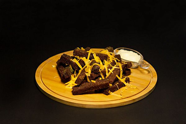 Гренки чесночные