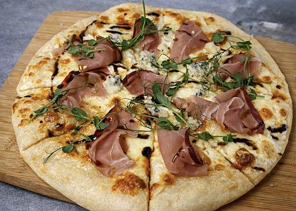 Пицца Прошутто