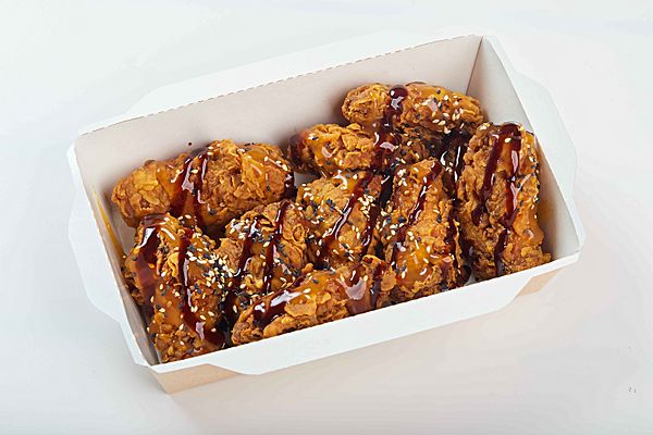 Крылышки фри 6 шт + соус сладкий чили