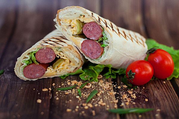 Хот-дог двойной с охотничьей сосиской