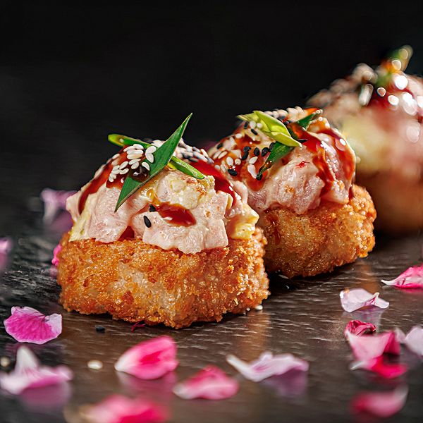 Канапе с тунцом