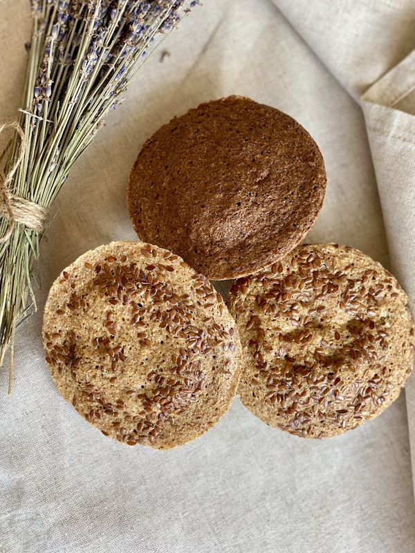 Хлеб ржаной с грецким орехом