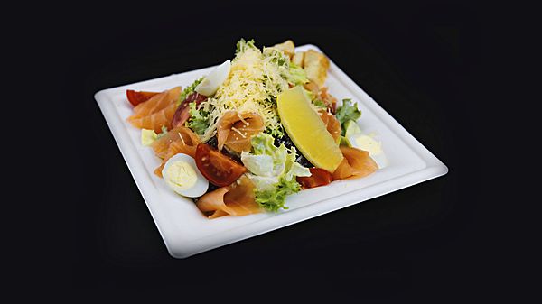 Цезарь с лососем