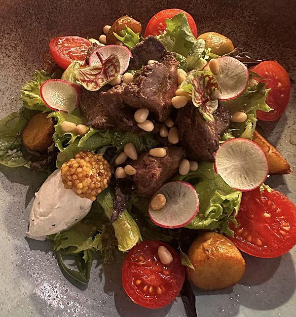 Салат с печенью и молодым картофелем