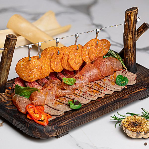 Мясная нарезка