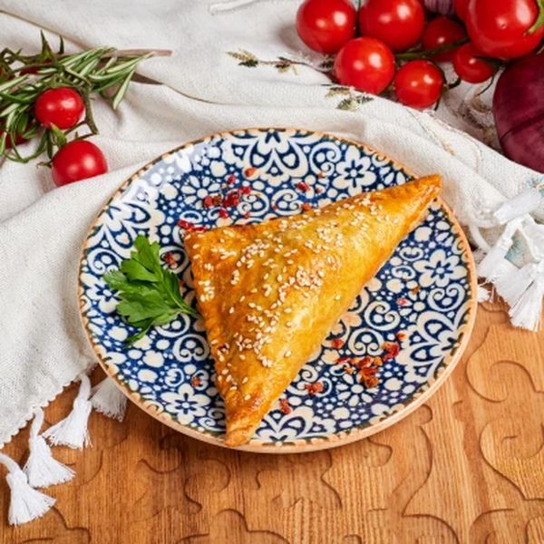 Самса с курицей и грибами