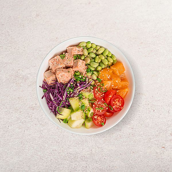 Поке с лососем су-вид