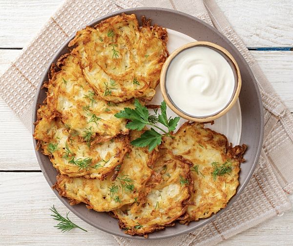 Драники со сметаной