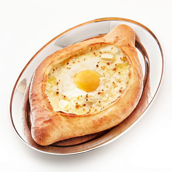 Хачапури по-аджарски