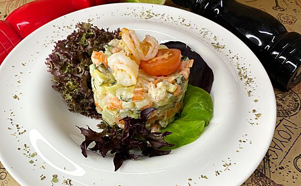 Оливье с креветкой