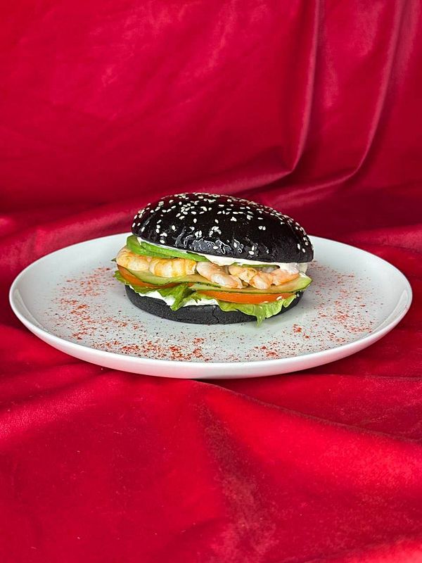 Бургер с креветкой