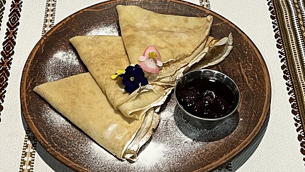 Блины с домашним вареньем