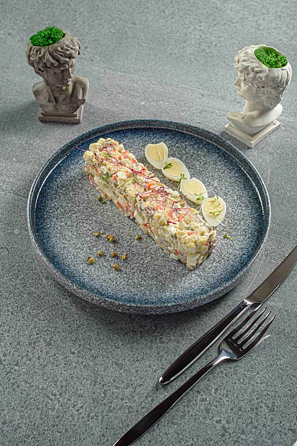 Оливье с рваной говядиной