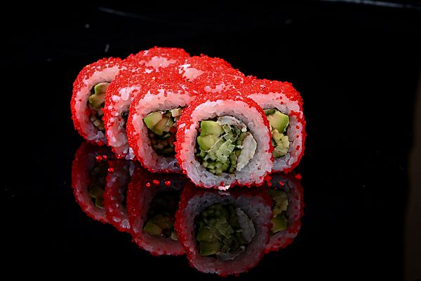 Калифорния с угрем