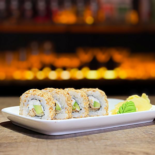 Кунжут Ролл с угрем