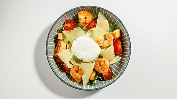 Салат Цезарь с креветкой