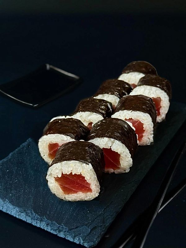 Маки тунец