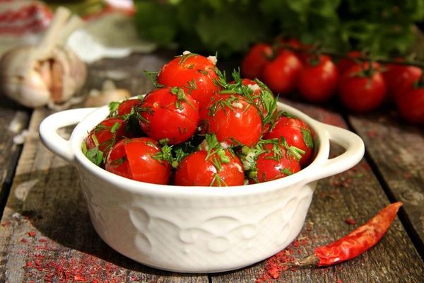 Помидоры маринованные