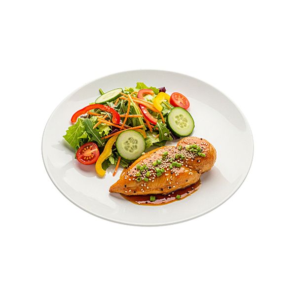 Куриное филе в соево-медовом соусом с овощным салатом