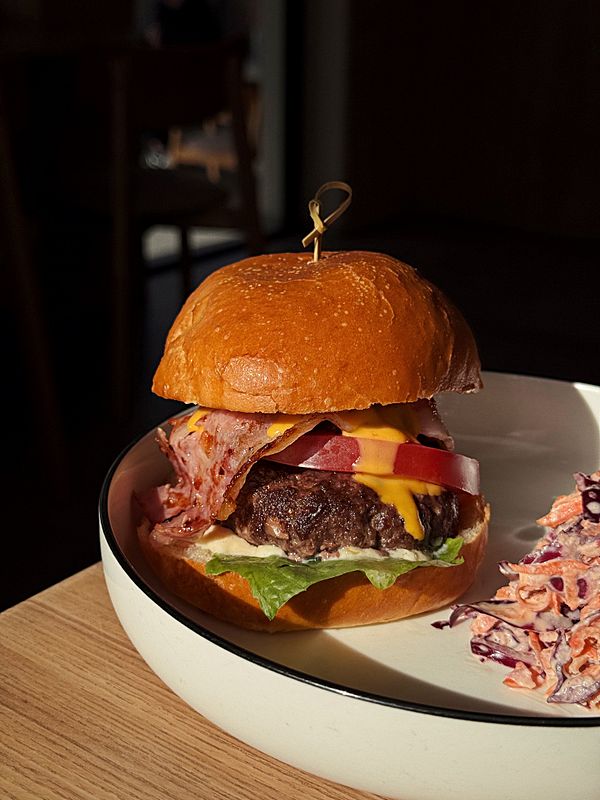 Бургер с говядиной